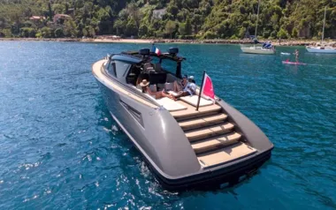 Turtle II by Wajer – Private Power Boat Charter in Antibes