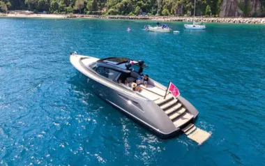 Turtle II by Wajer – Private Power Boat Charter in Antibes