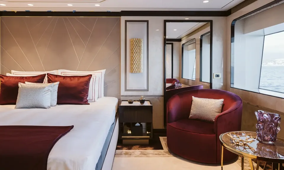 Bombay, 2016 Benetti FB800 Series, photo 14