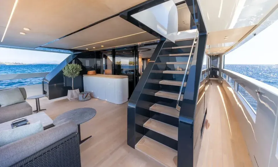 Uilia, 2019 Extra Yachts Extra 93, photo 9