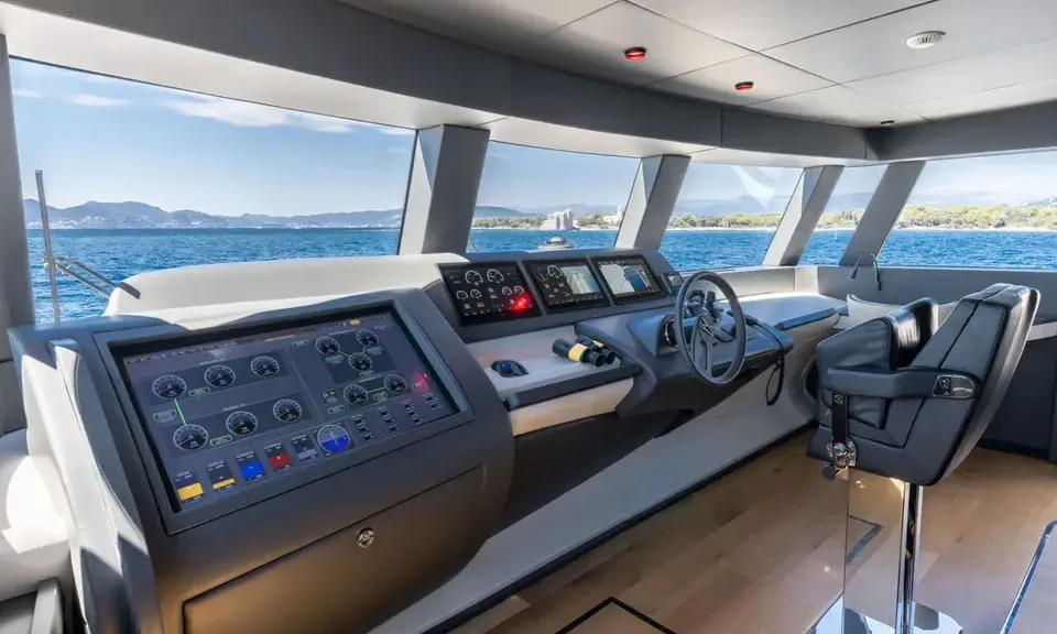 Uilia, 2019 Extra Yachts Extra 93, photo 28