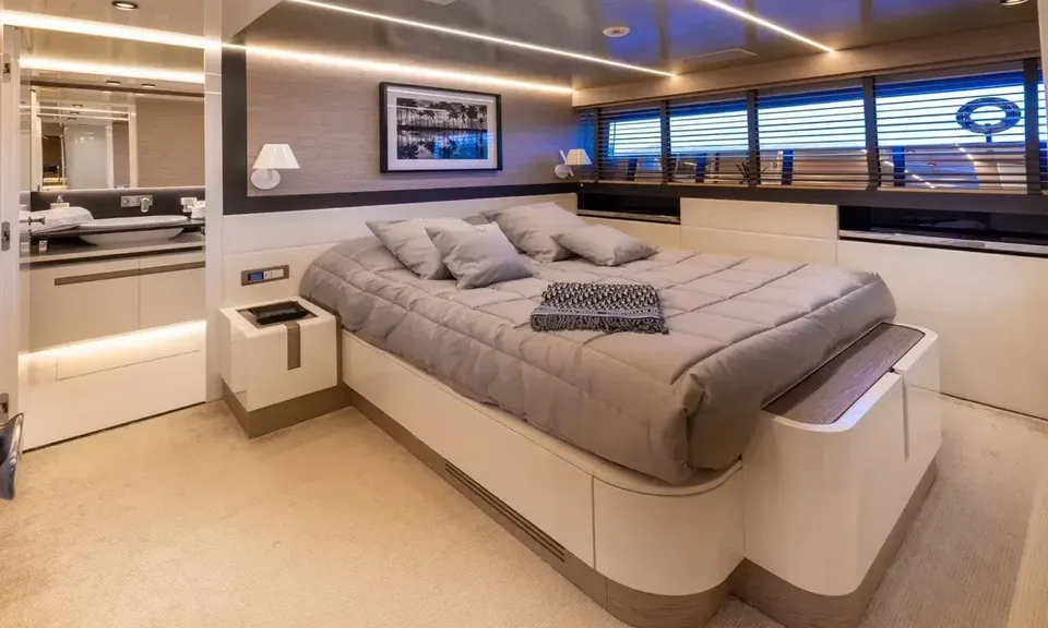 Uilia, 2019 Extra Yachts Extra 93, photo 20