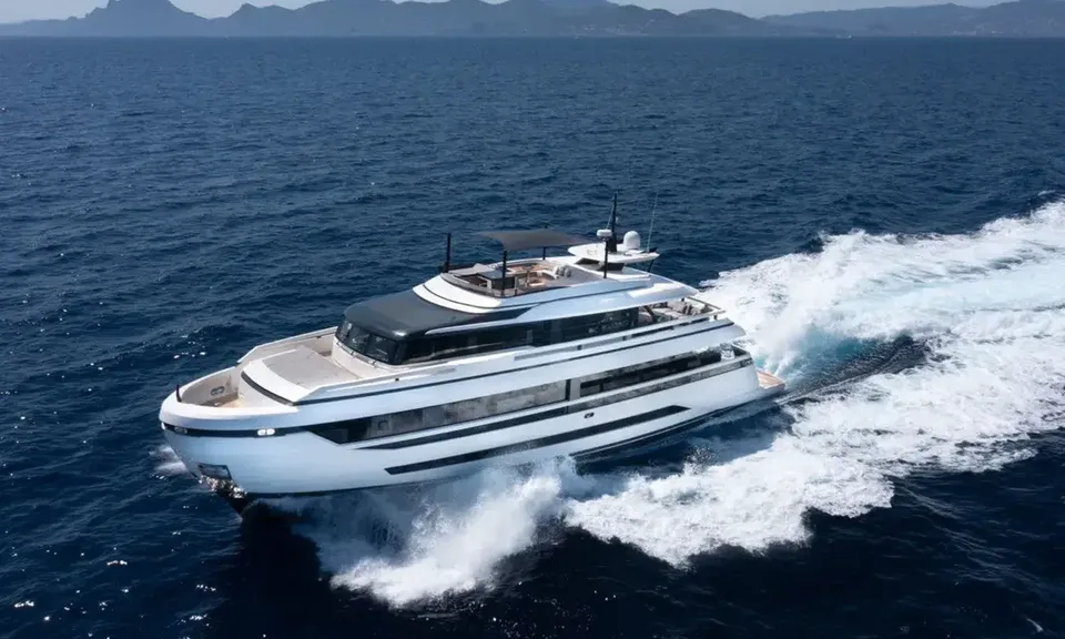 Uilia, 2019 Extra Yachts Extra 93, photo 34