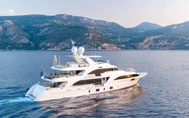 Edesia by Benetti – Private Superyacht Charter in France