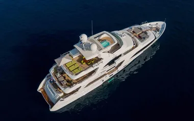 Edesia by Benetti – Private Superyacht Charter in France