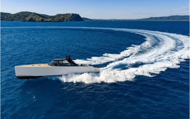 Dutch Pearl by VanDutch – Private Power Boat Charter in Monaco