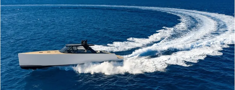 VanDutch yacht available to charter