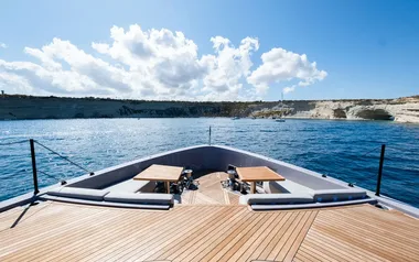 Penguins by Sanlorenzo – Private Motor Yacht Charter in Italy