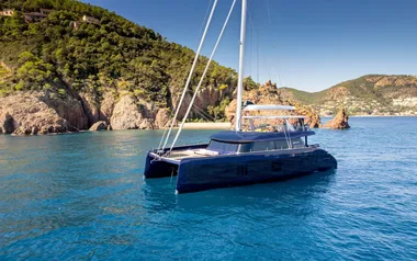 Hu-Lysse by Sunreef Yachts – Private Luxury Catamaran Charter in St Kitts and Nevis