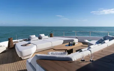 Ilma by Azimut – Private Superyacht Charter in Monaco