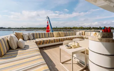 Loon by Icon Yachts – Private Superyacht Charter in Simpson Bay