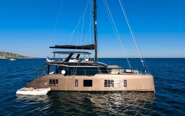 Aura 77 by Sunreef Yachts – Private Luxury Catamaran Charter in Antibes