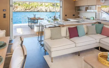Linda by Lagoon, Private Sailing Catamaran Charter in Worldwide