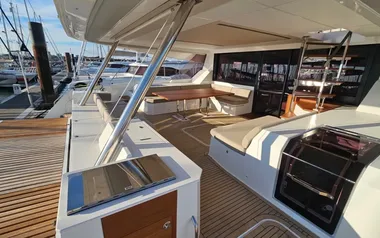 Dolce Vita III di Fountaine Pajot – noleggio privato di Catamarano a vela – Saint-Jean-Cap-Ferrat