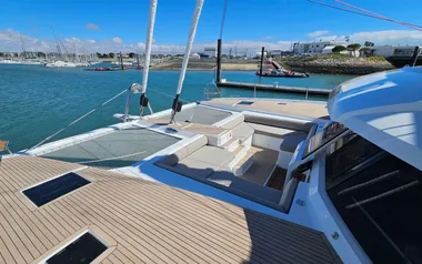 Dolce Vita III di Fountaine Pajot – noleggio privato di Catamarano a vela – Saint-Jean-Cap-Ferrat