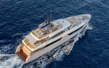 Seven Arrows by Sanlorenzo, Private Superyacht Charter in Antigua and Barbuda