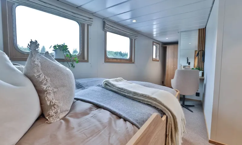 Vikingfjord image 15
