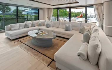 Lady K by Mangusta, Private Superyacht Charter in Antigua and Barbuda