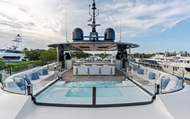 Lady K by Mangusta, Private Superyacht Charter in Antigua and Barbuda