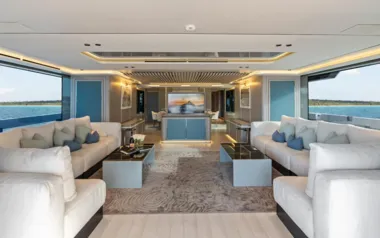 Lady K by Mangusta, Private Superyacht Charter in Antigua and Barbuda
