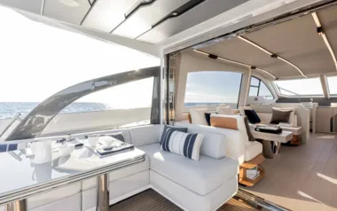 Divina by Azimut, Private Motor Yacht Charter in Worldwide